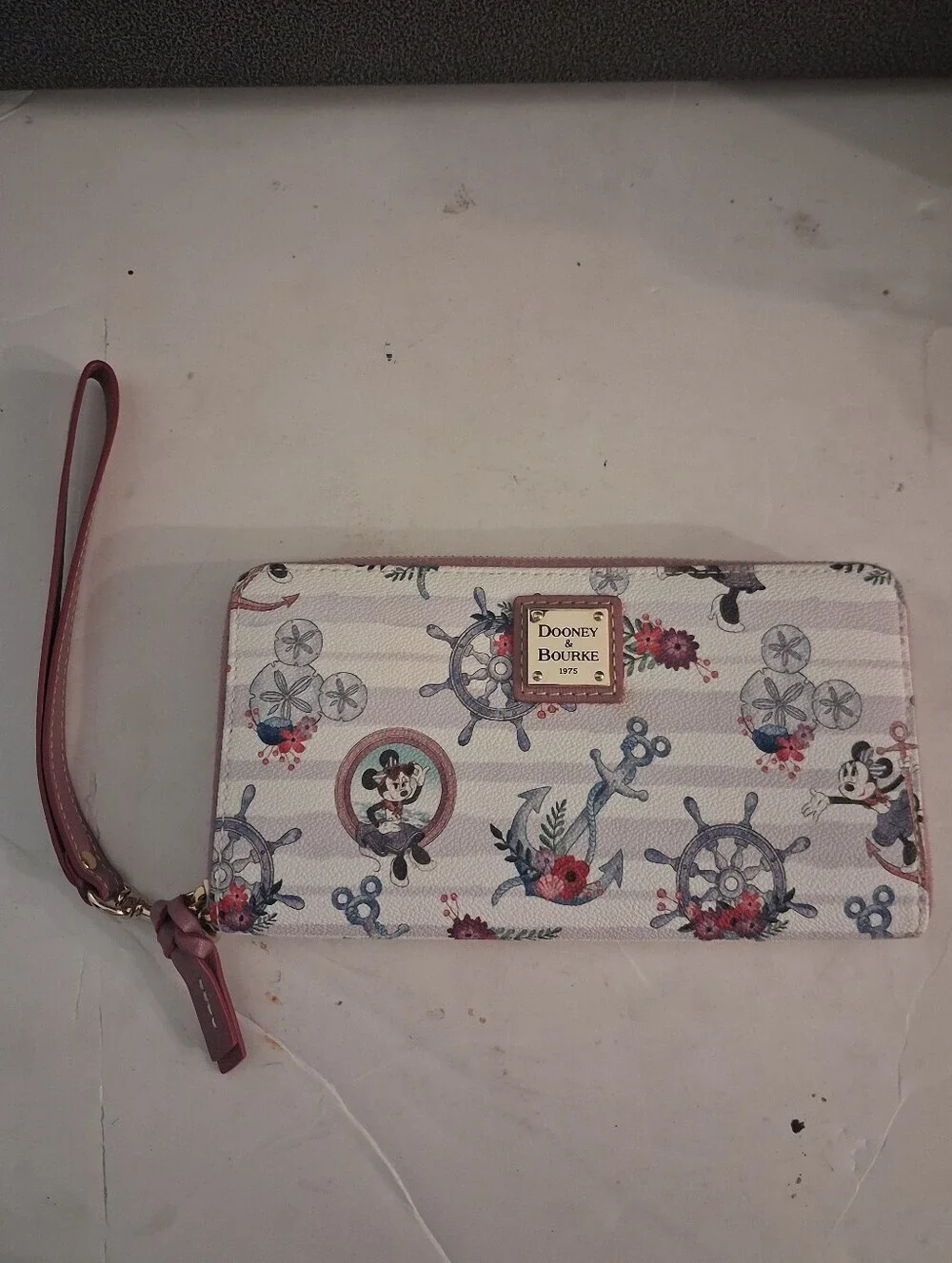 Disney Dooney and Bourke Disney Cruise Line Sailor Minnie Wallet